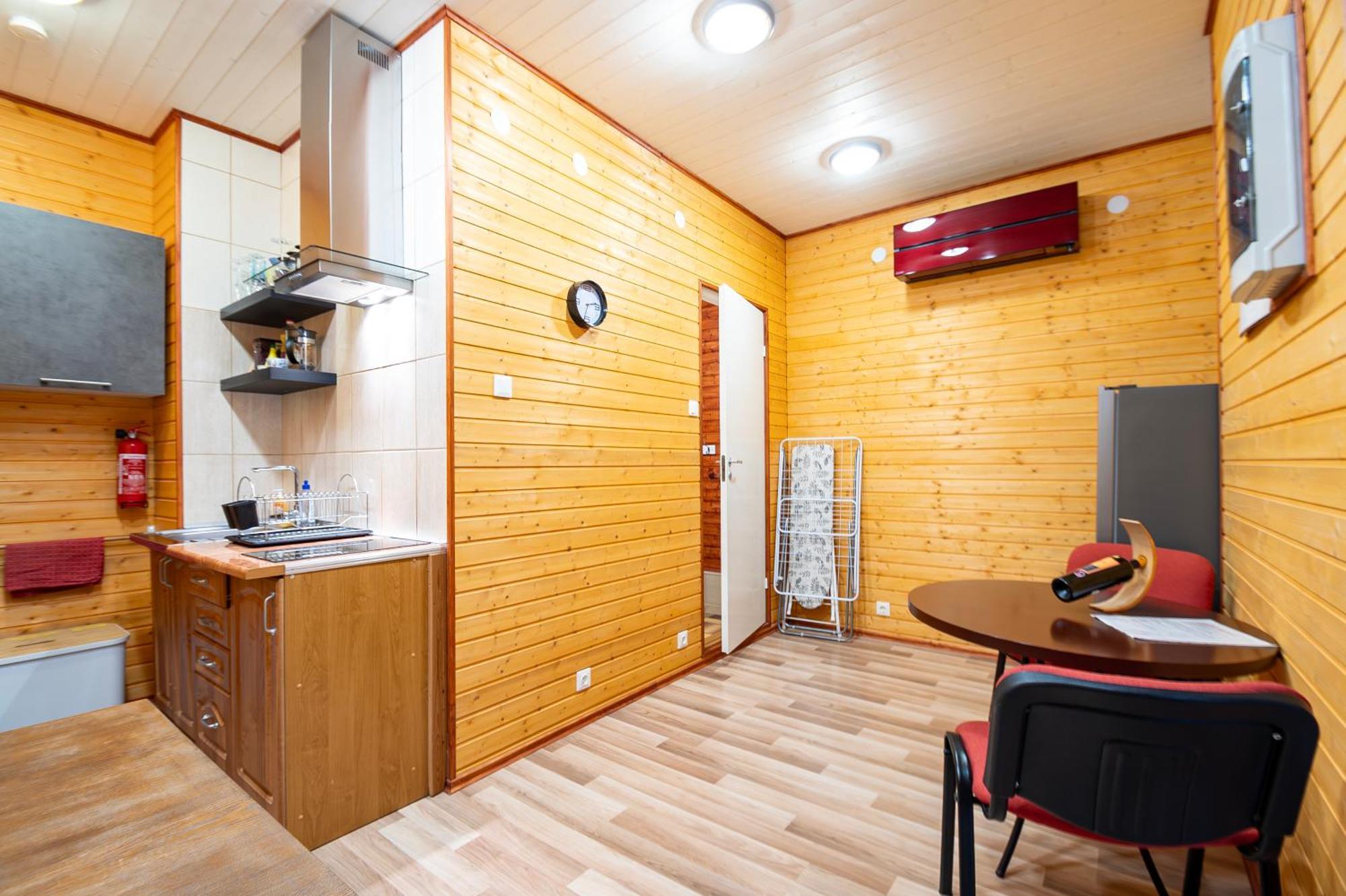 Kauba 6-6 Apartment Kuressaare Buitenkant foto